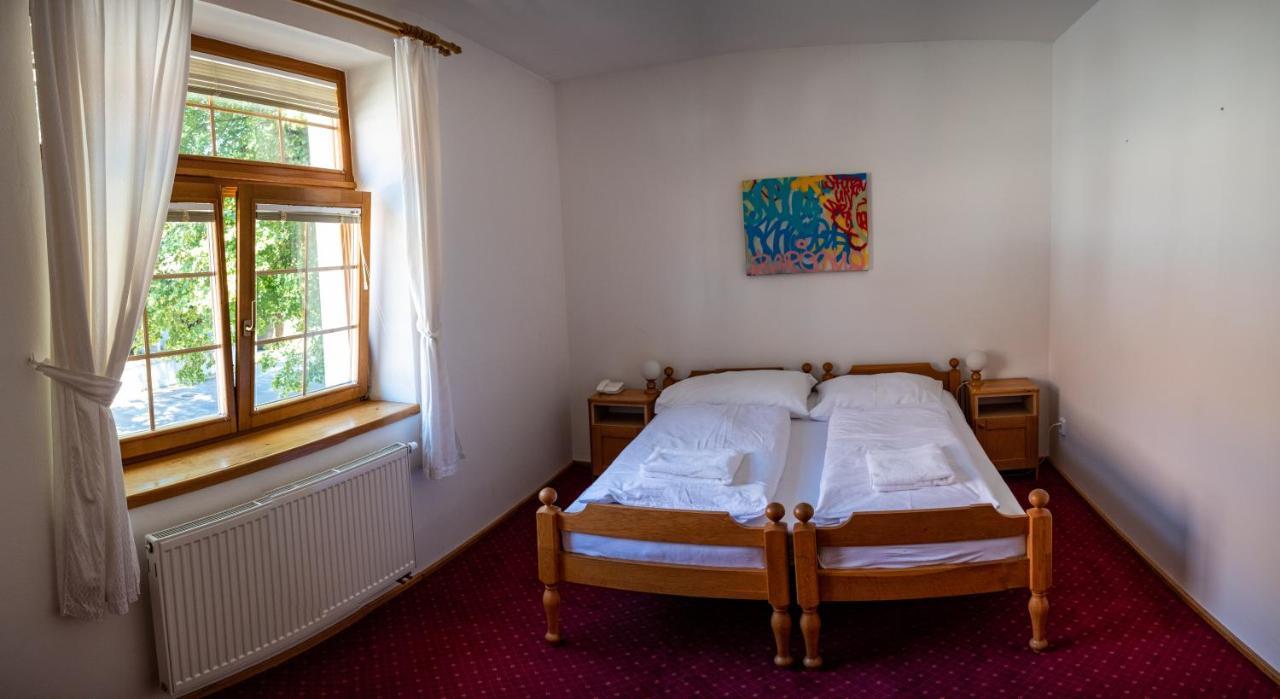 Grandhotel Sluchatko - Ex Zamecky Hotel 브라노프 나트 디이 외부 사진